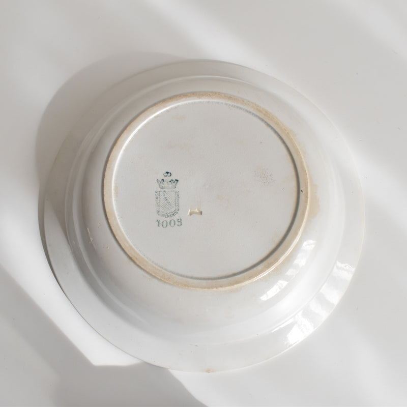 Antique deep dish, Saint-Amand 4003 A