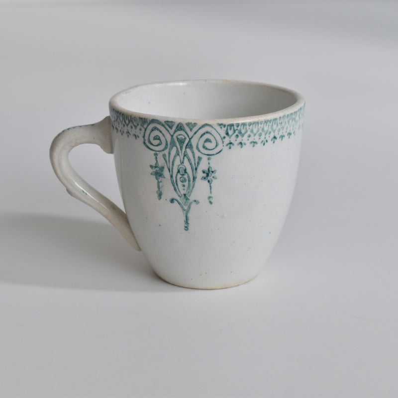 Antique Cup, Saint Amand 4003 A