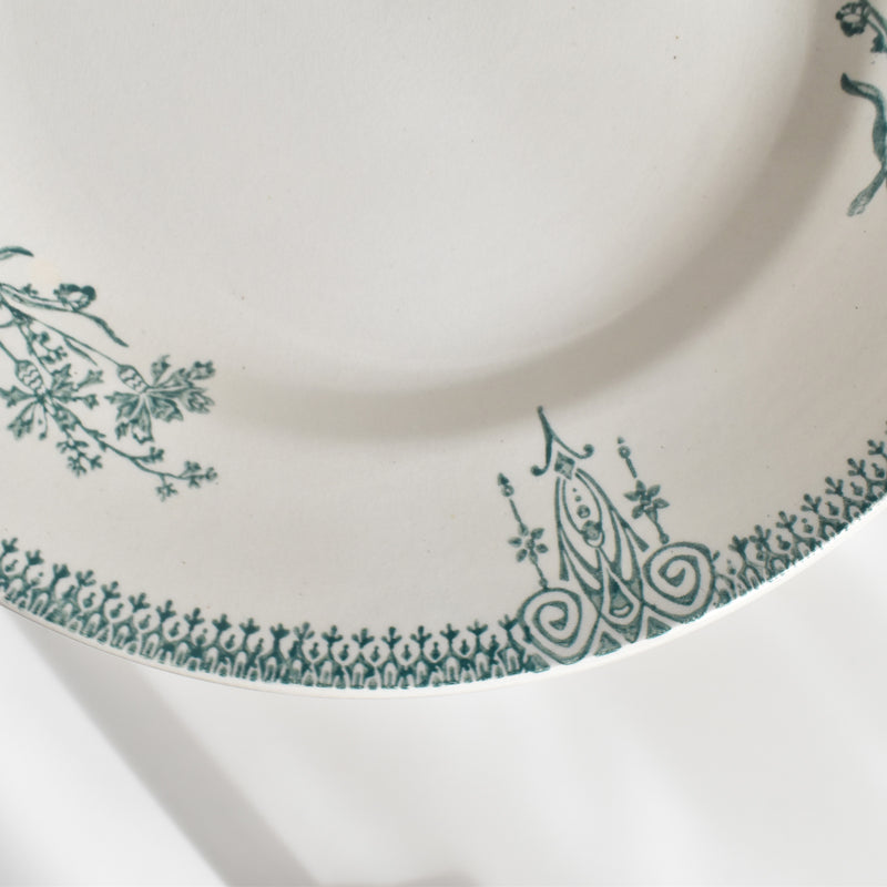 Antique plate Saint-Amand 4003 C