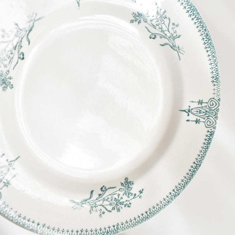 Antique plate Saint-Amand 4003 C