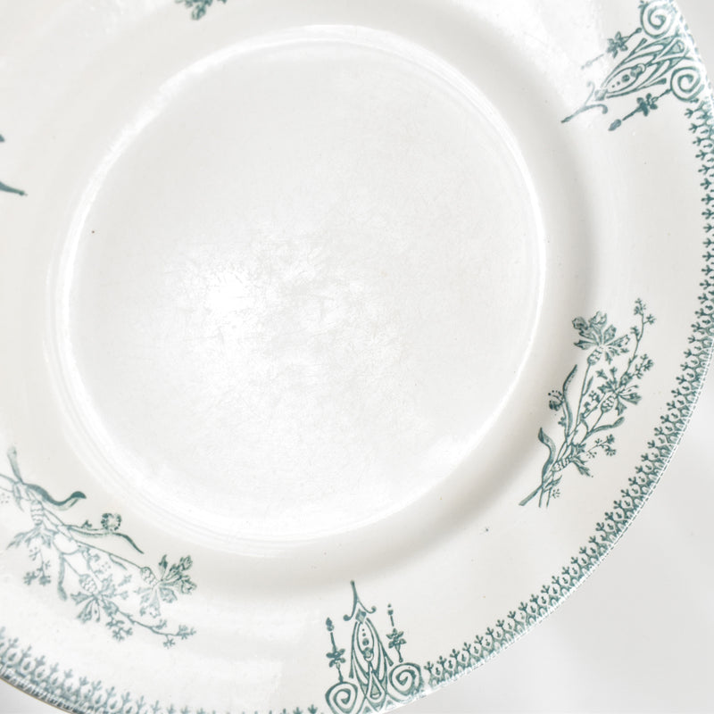 Antique Plate Saint-Amand 4003 D