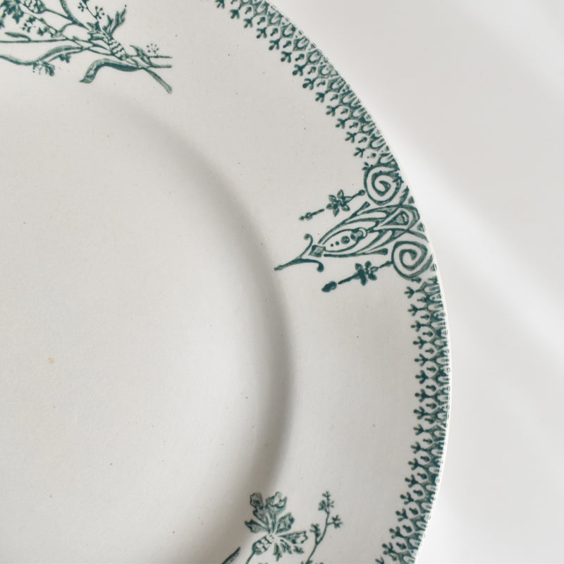 Antique Plate Saint-Amand 4003 D