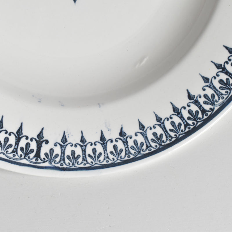 Antique Deep Plate, Saint-Amand, Primax B