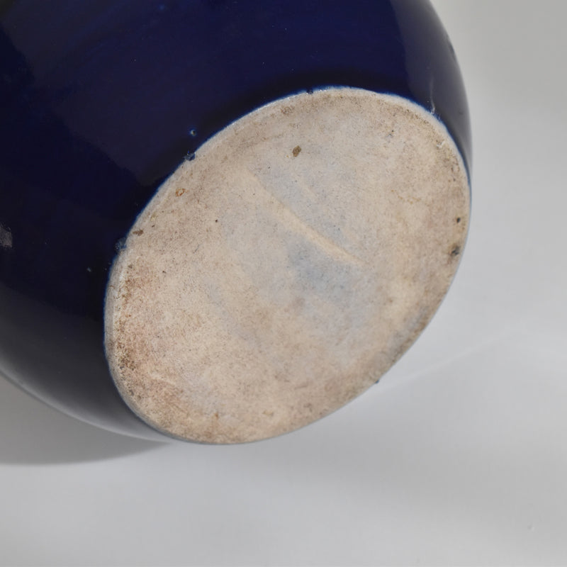Antique vase, Pont-des-Vernes