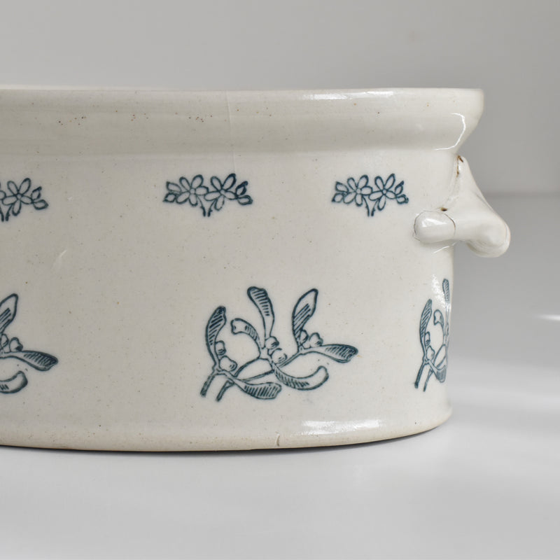 Antique Terrine Sanchus Mistletoe