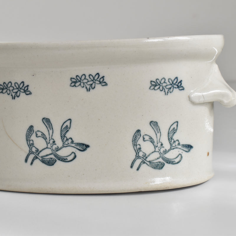 Antique Terrine Sanchus Mistletoe