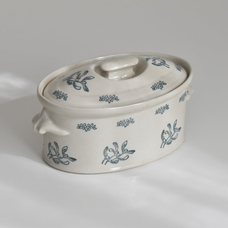 Antique Terrine Sanchus Mistletoe
