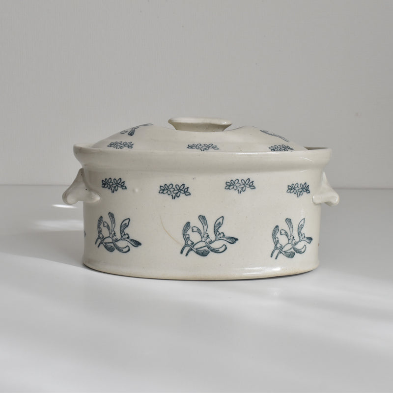 Antique Terrine Sanchus Mistletoe