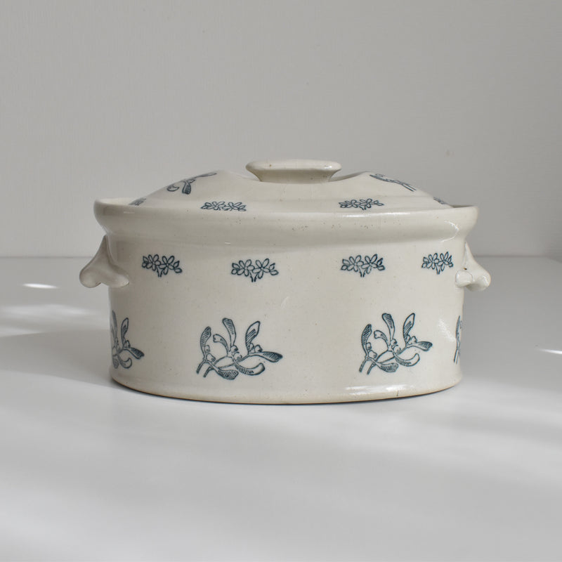 Antique Terrine Sanchus Mistletoe