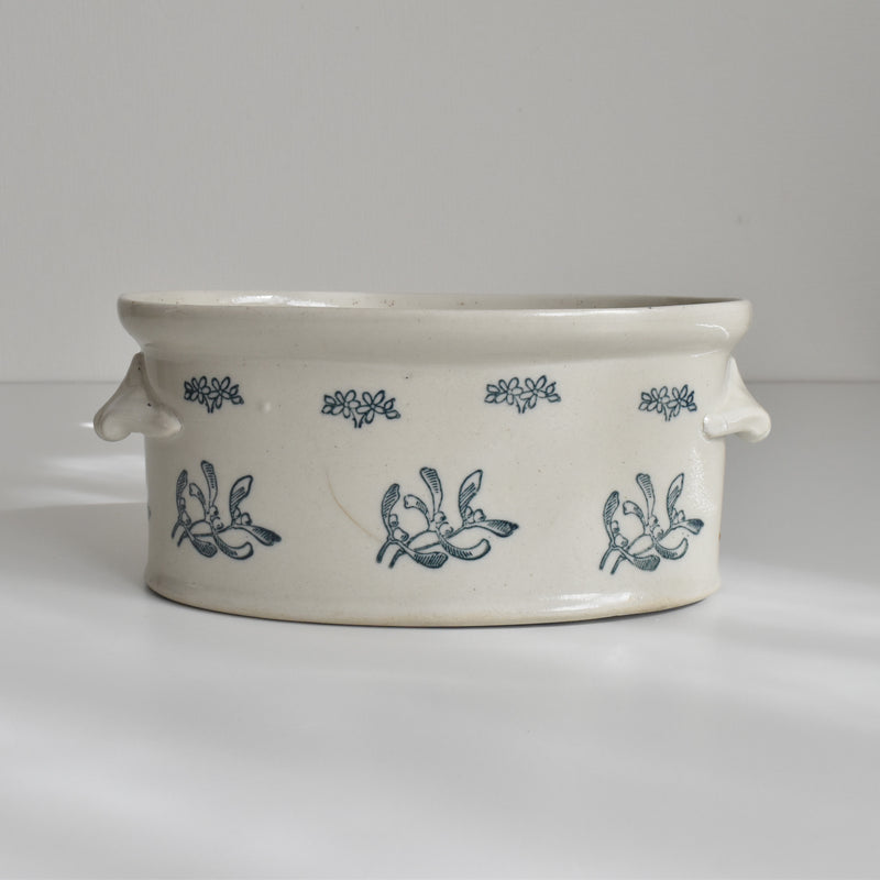 Antique Terrine Sanchus Mistletoe