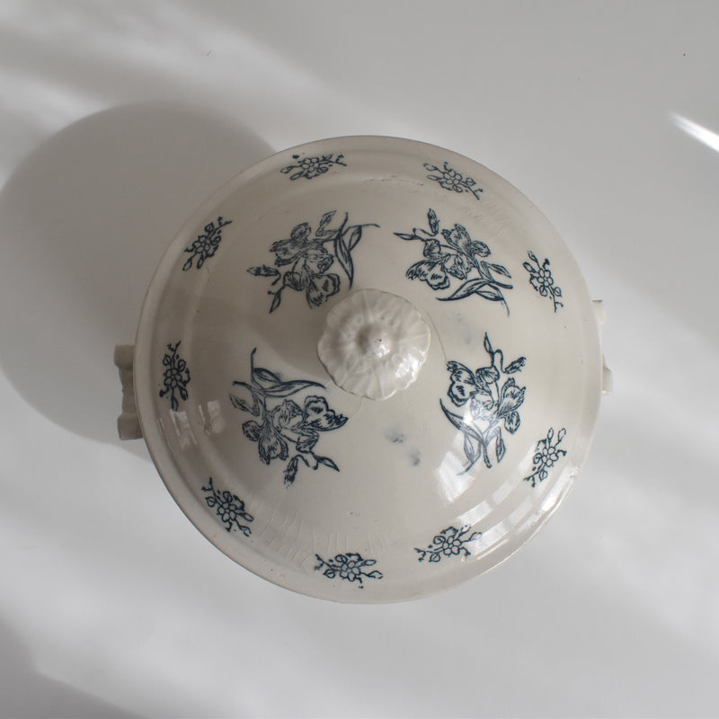 Antique tureen from Saint-Uze