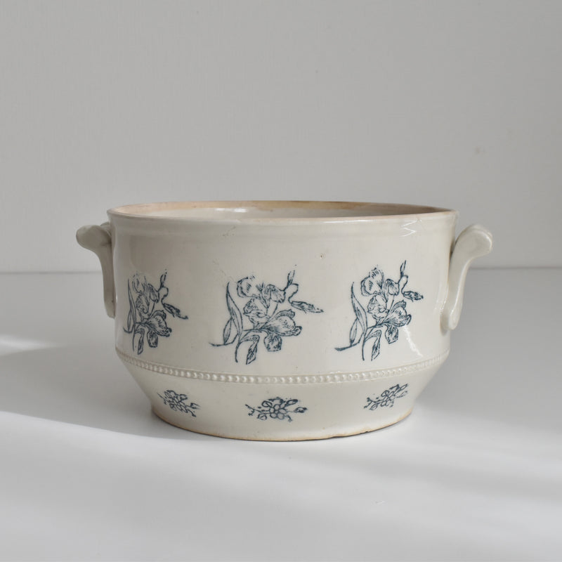 Antique tureen from Saint-Uze