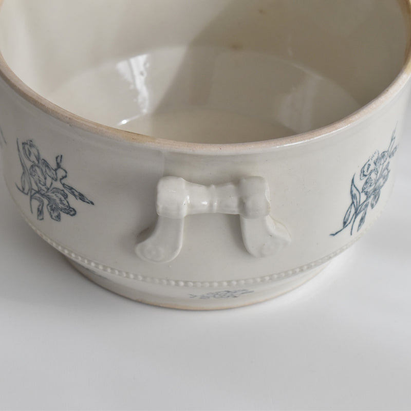 Antique tureen from Saint-Uze