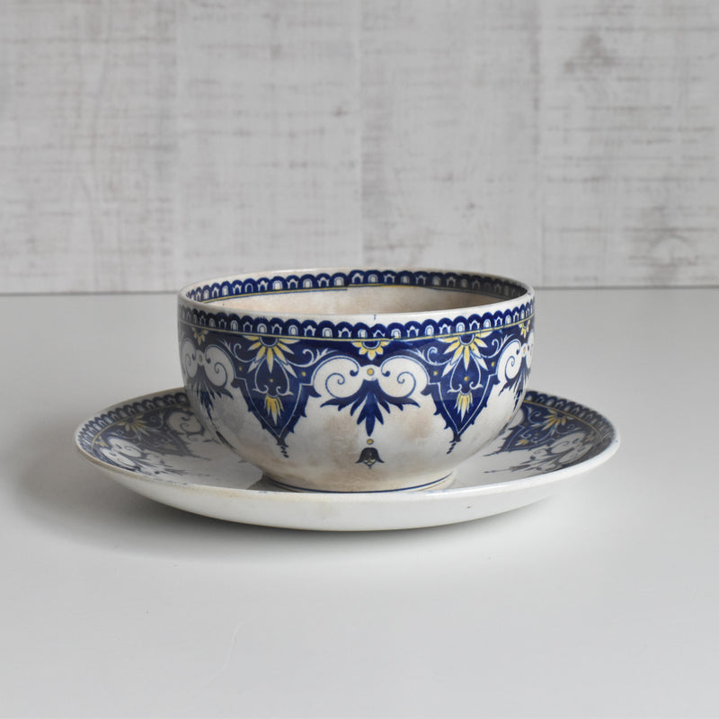 アンティークチョコレートカップ＆ソーサー U&Cサルグミンヌ Cluny（クルニー）