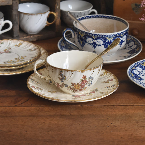 アンティークチョコレートカップ＆ソーサー U&Cサルグミンヌ Louis XV（ルイ１５世）A