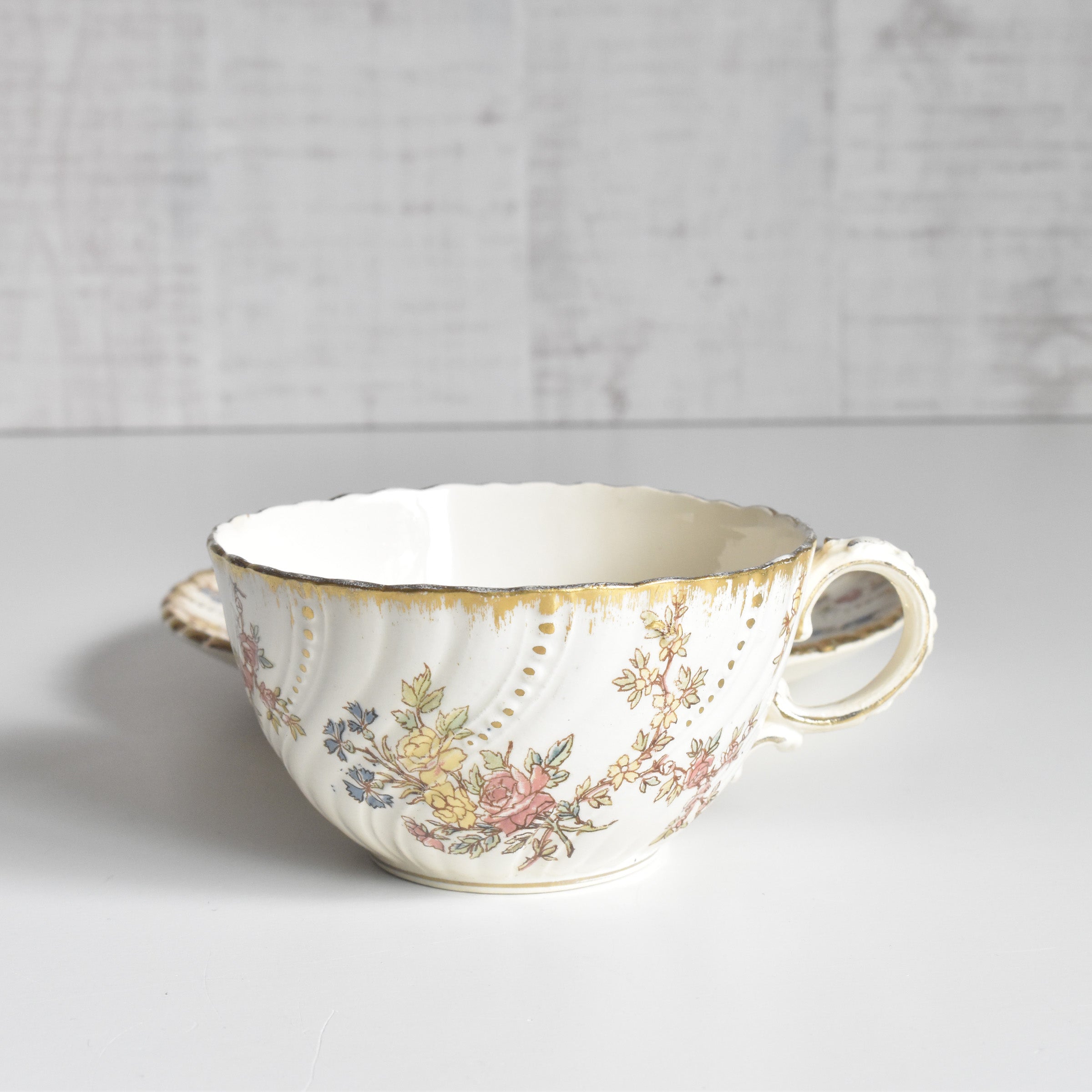 アンティークチョコレートカップ＆ソーサー U&Cサルグミンヌ Louis XV