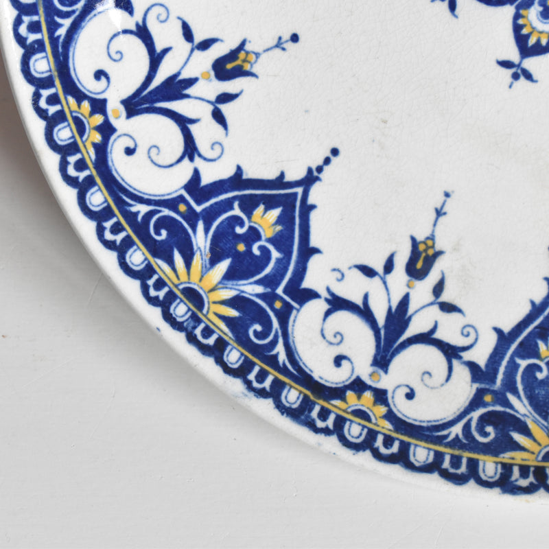 アンティークソーサー U&Cサルグミンヌ Cluny（クルニー）