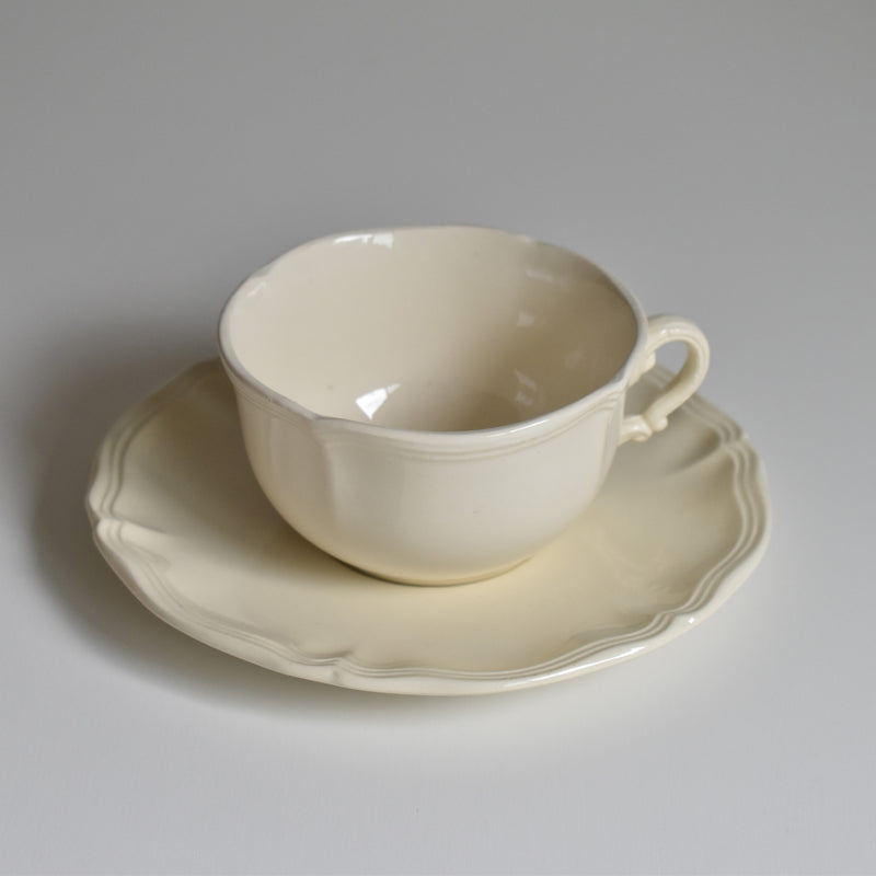 Vintage Chocolate Cup & Saucer Digoin & Sarreguemines Ivoire Petal Rim B