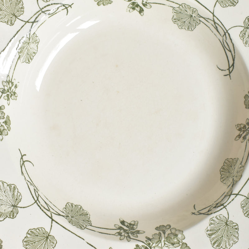 Antique Deep Plate - U&C Sarreguemines Géranium (Geranium) A