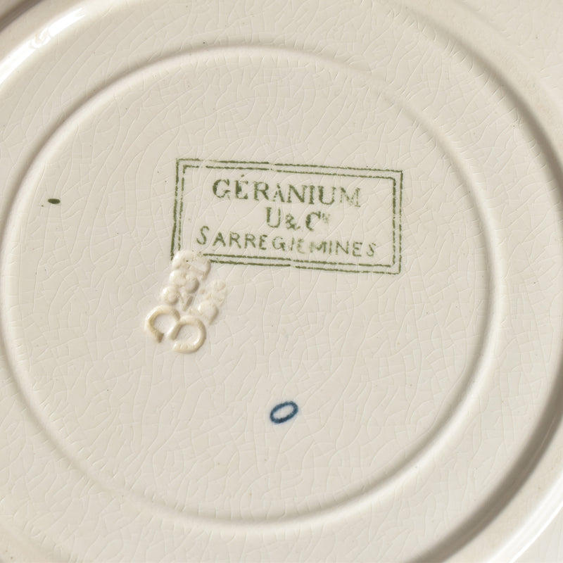 Antique Deep Plate - U&C Sarreguemines Géranium (Geranium) A