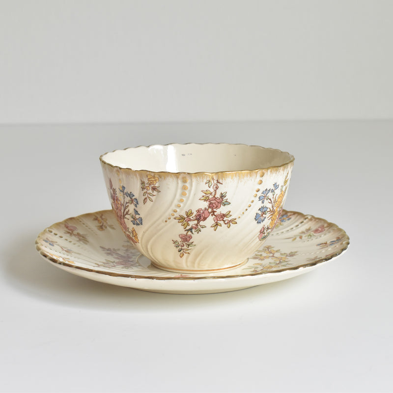 アンティークティーカップ＆ソーサー U&Cサルグミンヌ Louis XV A