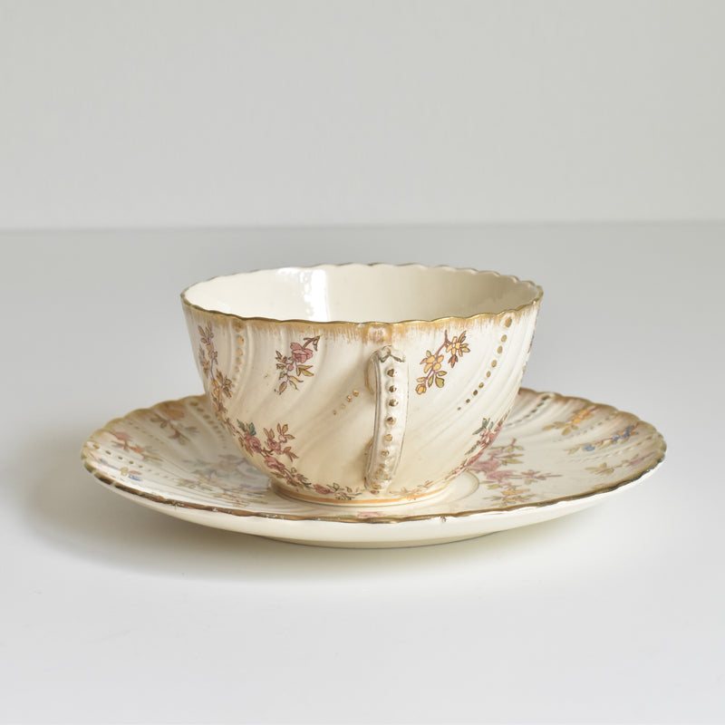 アンティークティーカップ＆ソーサー U&Cサルグミンヌ Louis XV A