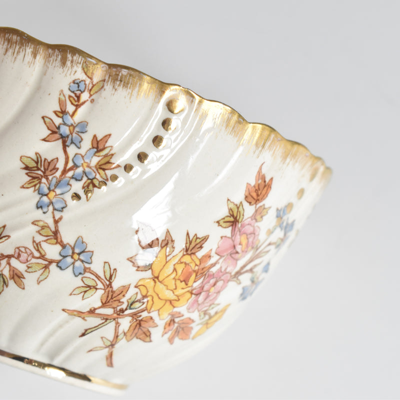 アンティークティーカップ＆ソーサー U&Cサルグミンヌ Louis XV B