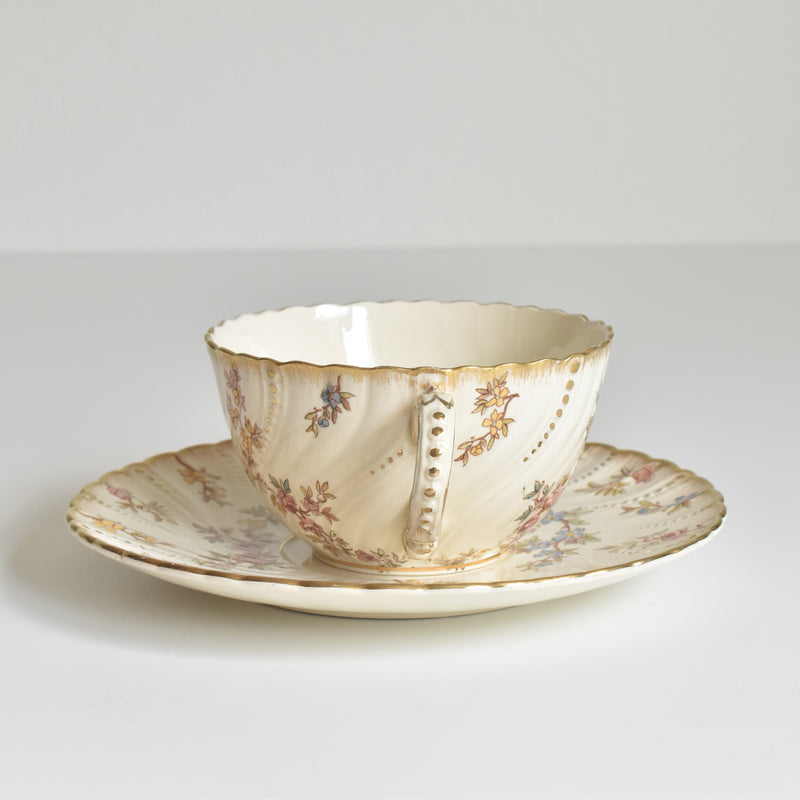 アンティークティーカップ＆ソーサー U&Cサルグミンヌ Louis XV B