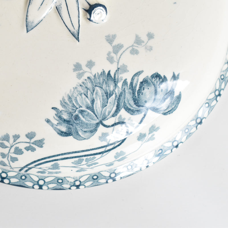 Antique soup tureen (legumier) U&C Sarreguemines Royat