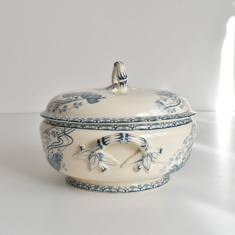 Antique soup tureen (legumier) U&C Sarreguemines Royat