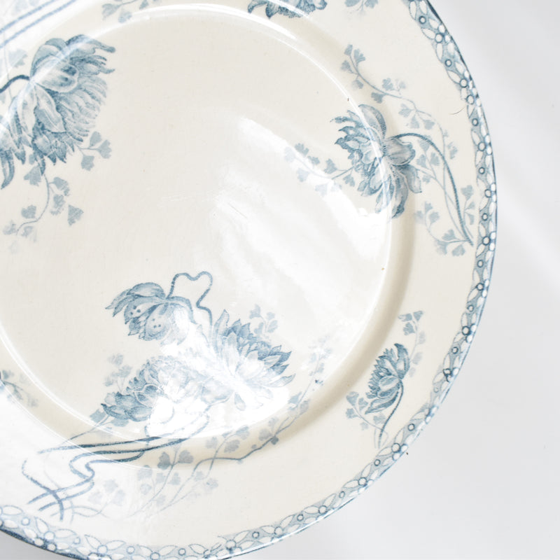 Antique pedestal plate U&C Sarreguemines Royat