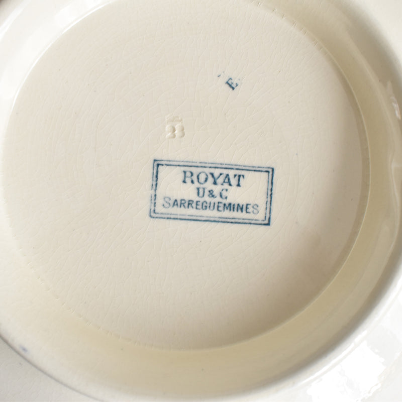 Antique pedestal plate U&C Sarreguemines Royat