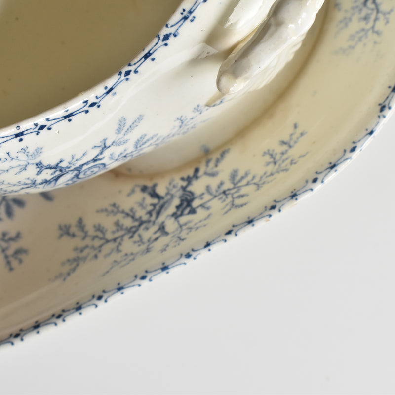 Antique Sauce Boat Terre de Fer Coquillages