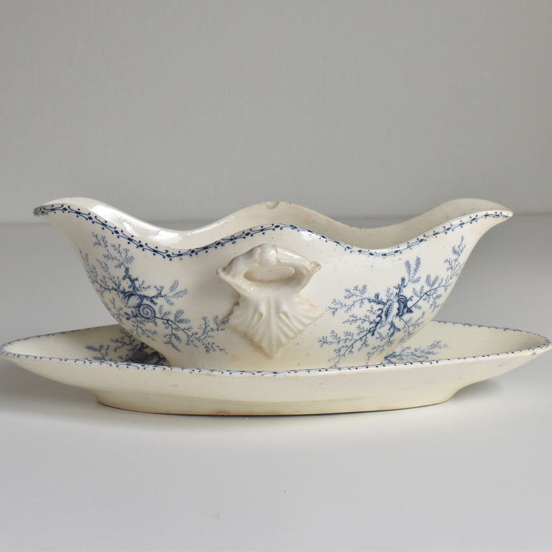 Antique Sauce Boat Terre de Fer Coquillages