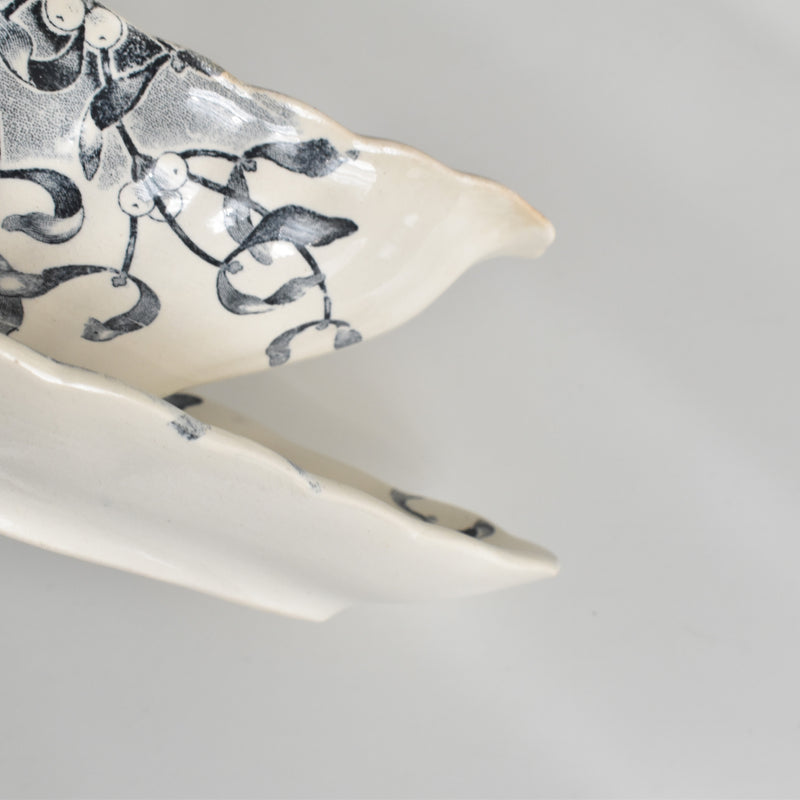 Antique Sauce Boat Longchamp Vellada (Mistletoe)