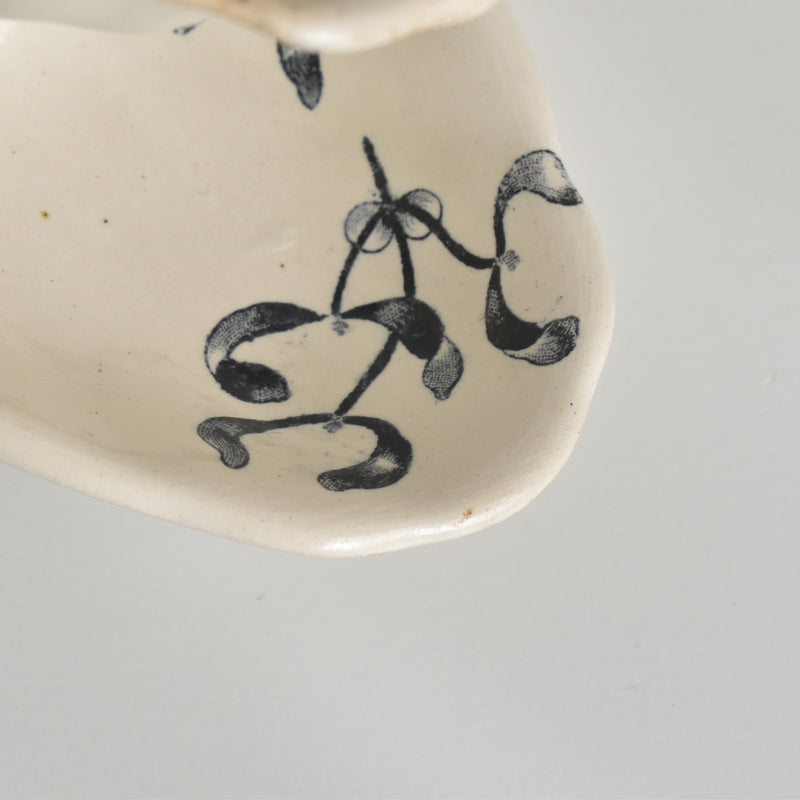 Antique Sauce Boat Longchamp Vellada (Mistletoe)
