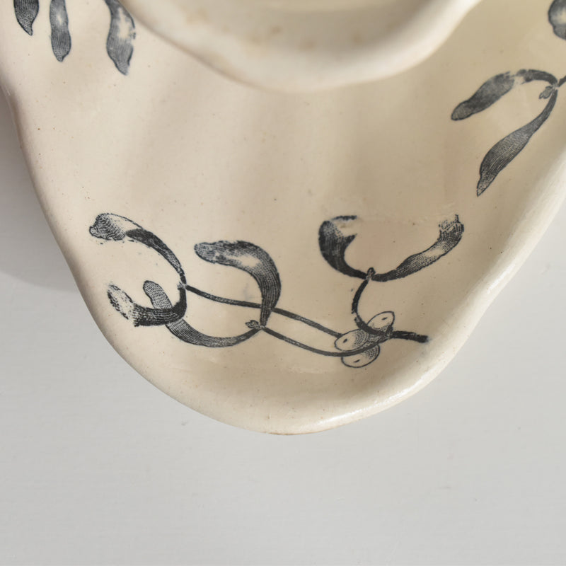 Antique Sauce Boat Longchamp Vellada (Mistletoe)