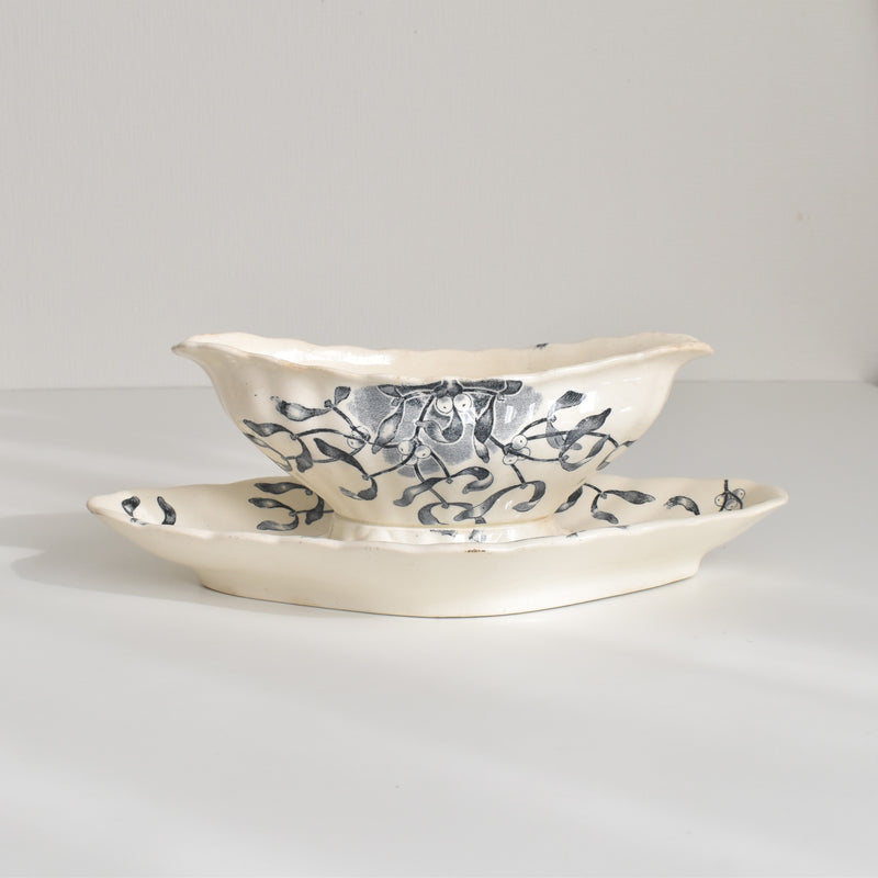 Antique Sauce Boat Longchamp Vellada (Mistletoe)