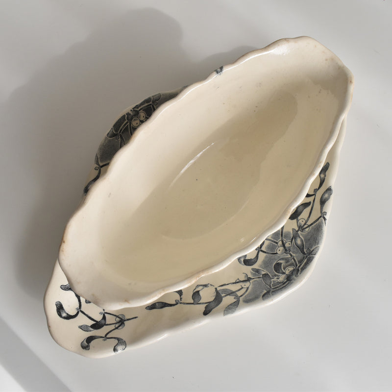 Antique Sauce Boat Longchamp Vellada (Mistletoe)
