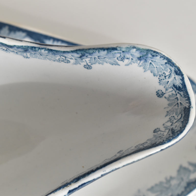 Antique sauce boat Saint-Amand Platane