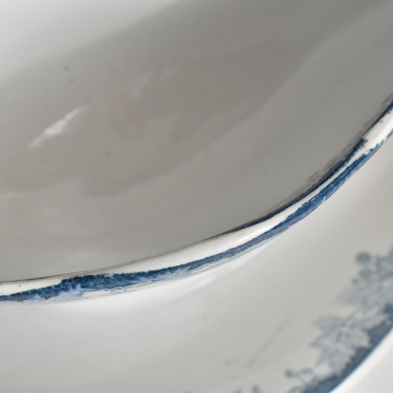 Antique sauce boat Saint-Amand Platane