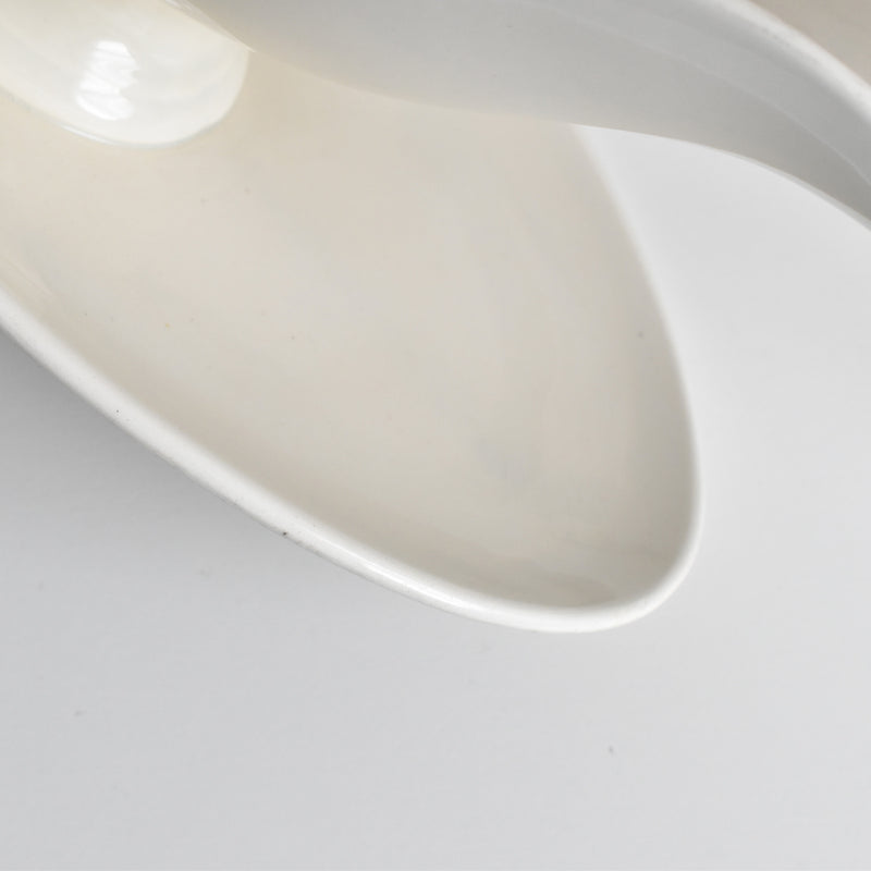 アンティークソーシエール U&Cサルグミンヌ Cygne (白鳥）