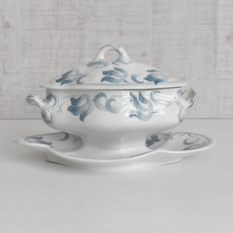 アンティークソーシエール蓋付き U&Cサルグミンヌ Tircis（ティルシス）