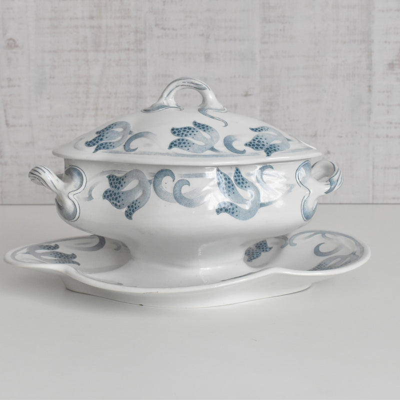 アンティークソーシエール蓋付き U&Cサルグミンヌ Tircis（ティルシス）