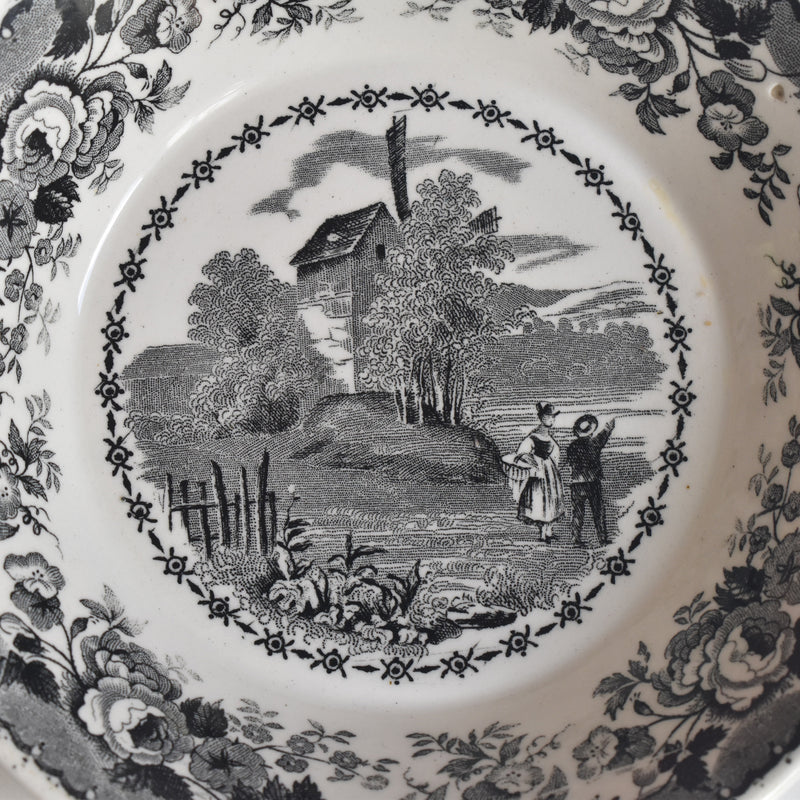 Antique Saucer U&C Sarreguemines 1844 B