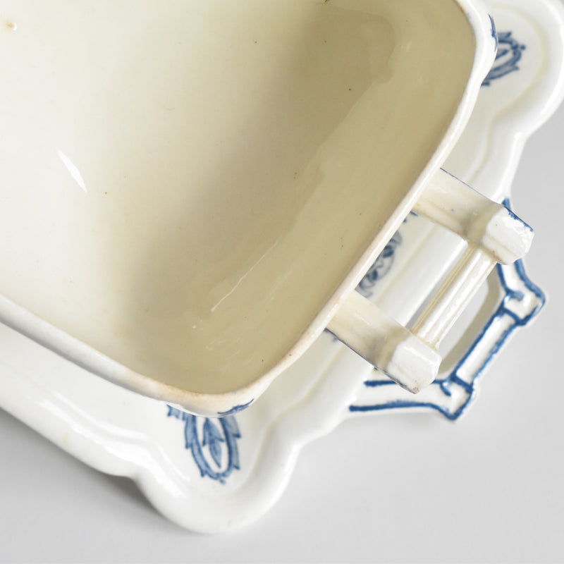 Antique Sauce Boat with Lid, SG Clairefontaine Renaissance