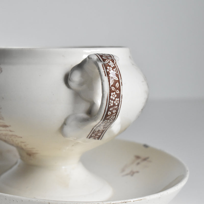 Antique Sauce Boat with Lid - Longchamp Bourgogne