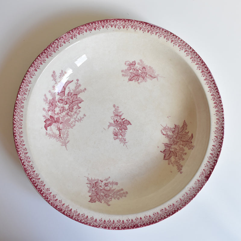 Antique Deep Dish Onand Eglantines