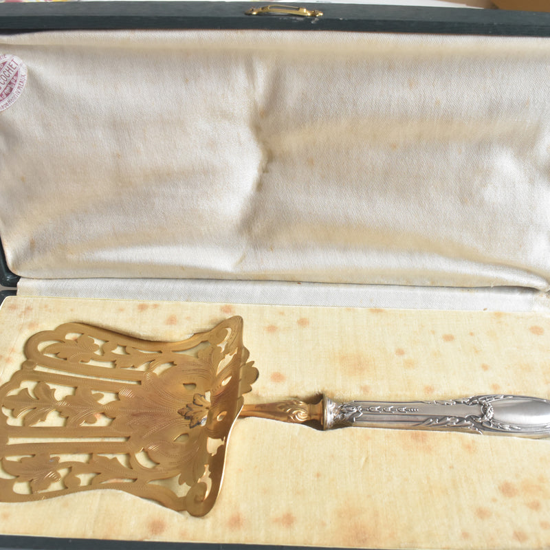 アンティーク 銀アスパラガスサーバー Pierre Bezon