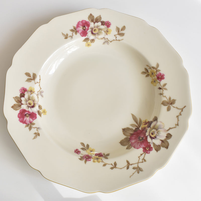 Vintage Deep Plate Hutschenreuther Germany Madelaine A